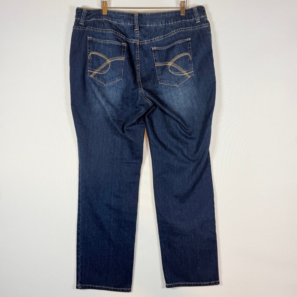 Chico's 3 Short XL Platinum Denim Jeans Dark Wash Blue Womens‎ Straight Leg - Picture 4 of 7